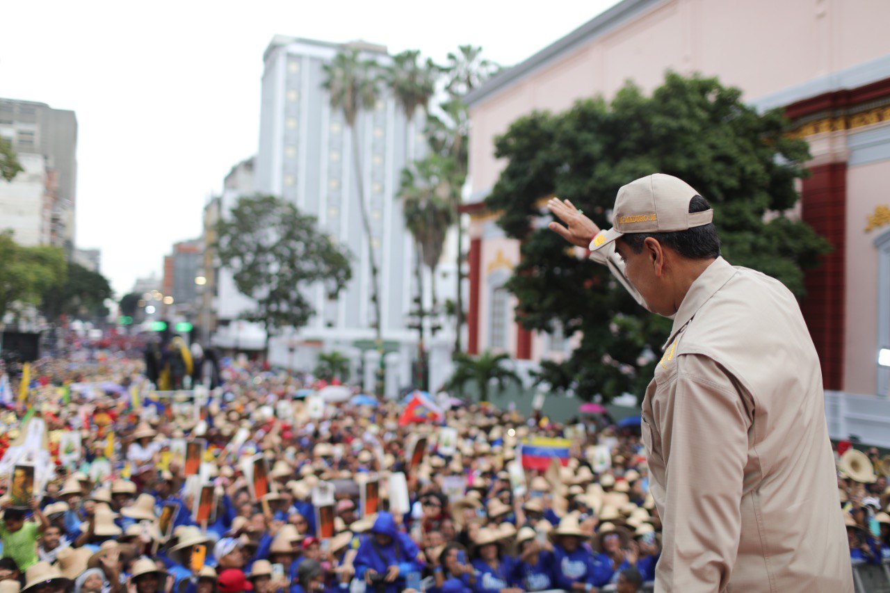 Presidente ratifica compromiso para retorno de connacionales secuestrados en El Salvador