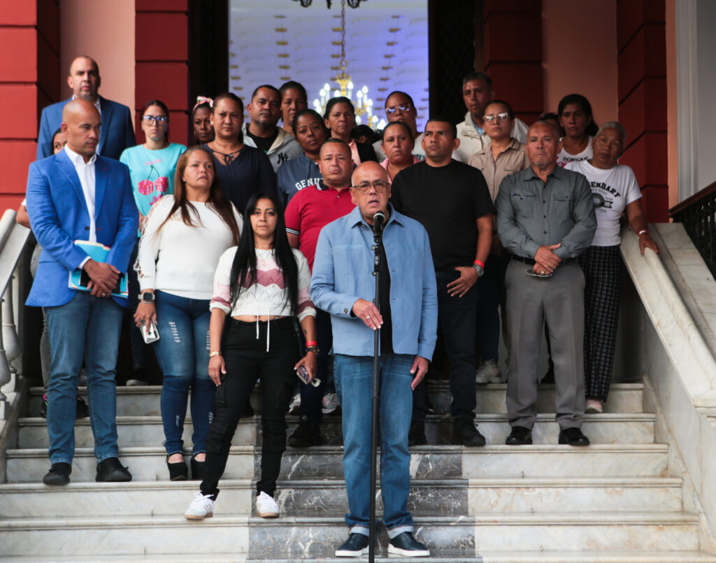 Venezuela está lista para reanudar vuelos de migrantes desde EE.UU.