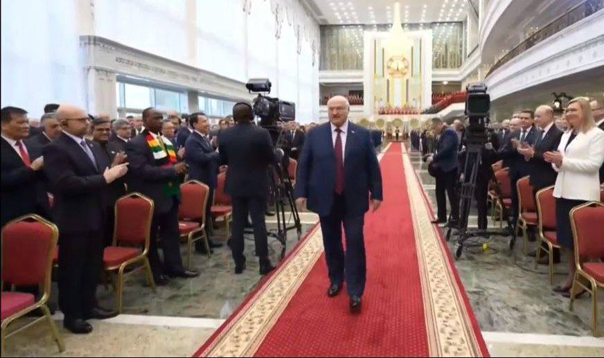 Venezuela presente en acto de juramentación del presidente Lukashenko