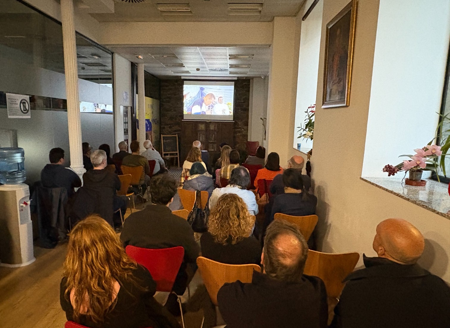 En el País Vasco recuerdan al Comandante Hugo Chávez a 12 años de su siembra