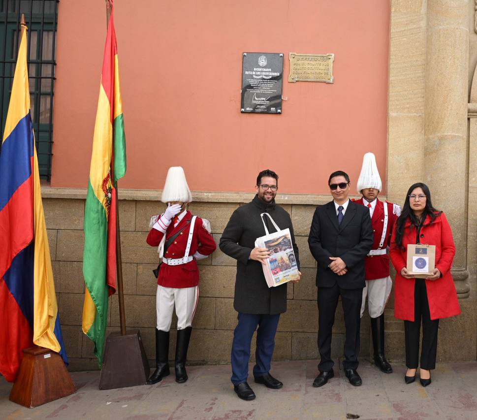 Embajador en Bolivia devela placa Bicentenaria en Potosí en honor a Sucre