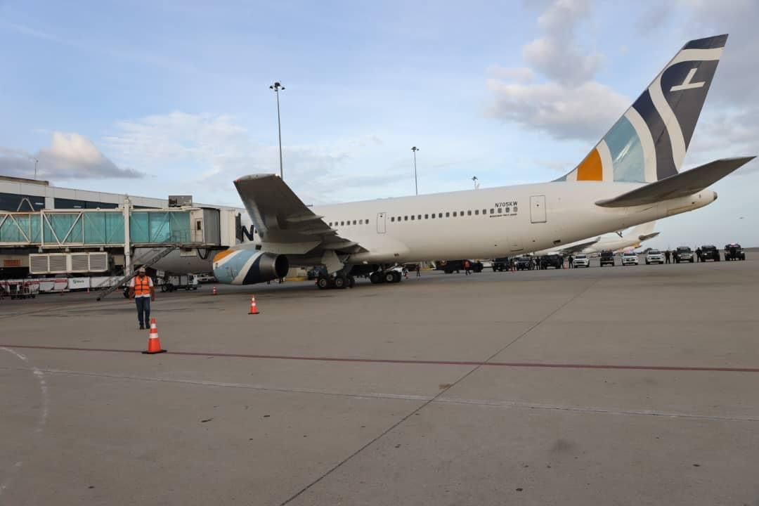 Arriban 208 venezolanos repatriados desde Estados Unidos