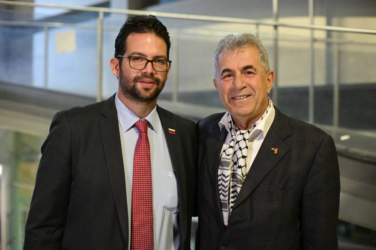 Embajador en Bolivia presente en homenaje al Día de la Tierra Palestina