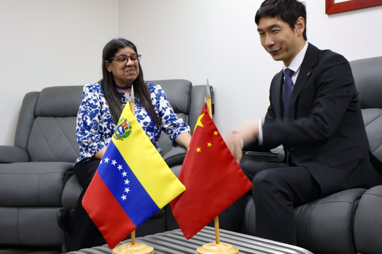 Venezuela y China tratan temas de interés de la agenda bilateral