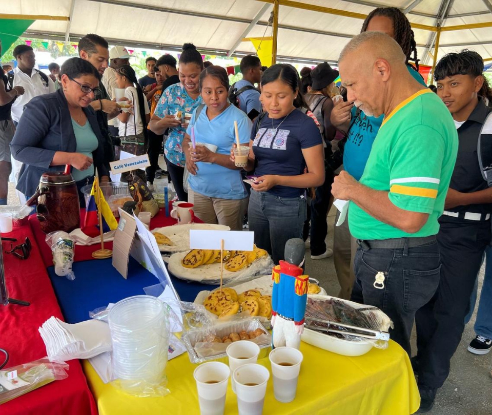 Venezuela conmemora 36 años de relaciones diplomáticas con Belice con muestra gastronómica