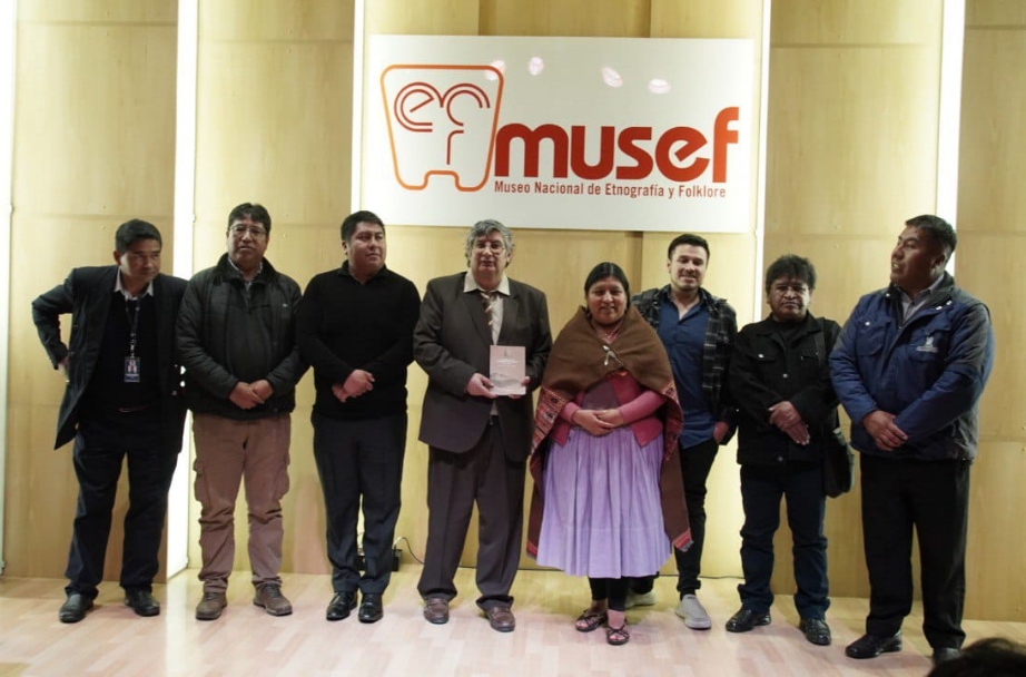 Venezuela acompaña en Bolivia presentación del libro "La Pirámide de Akapana como Waka"