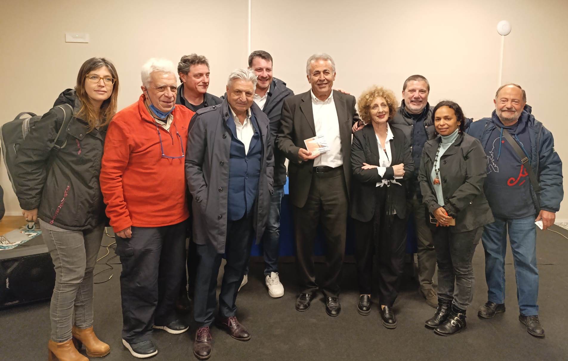 Consulado en Nápoles participó en muestra fotográfica dedicada a resistencia palestina