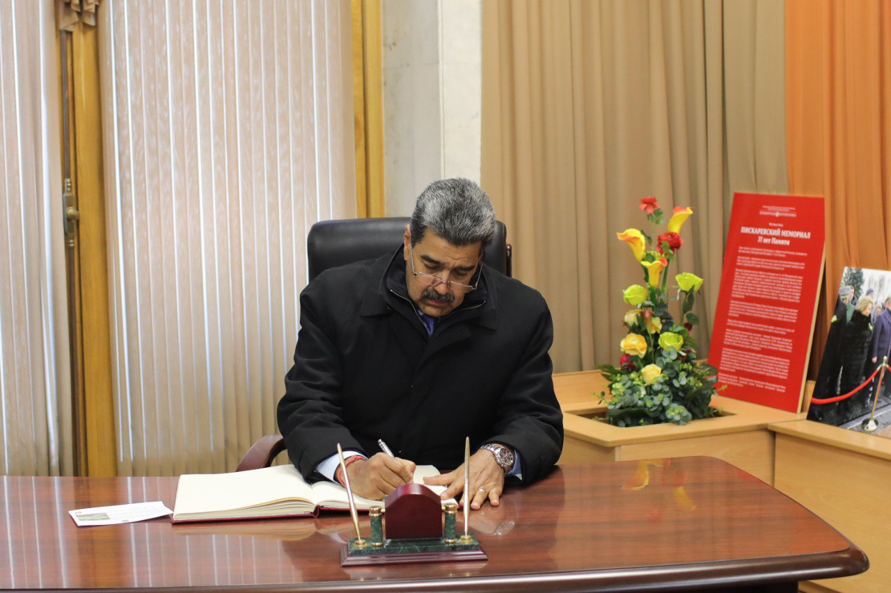 En suelo sagrado: Presidente Maduro exalta resistencia antinazi