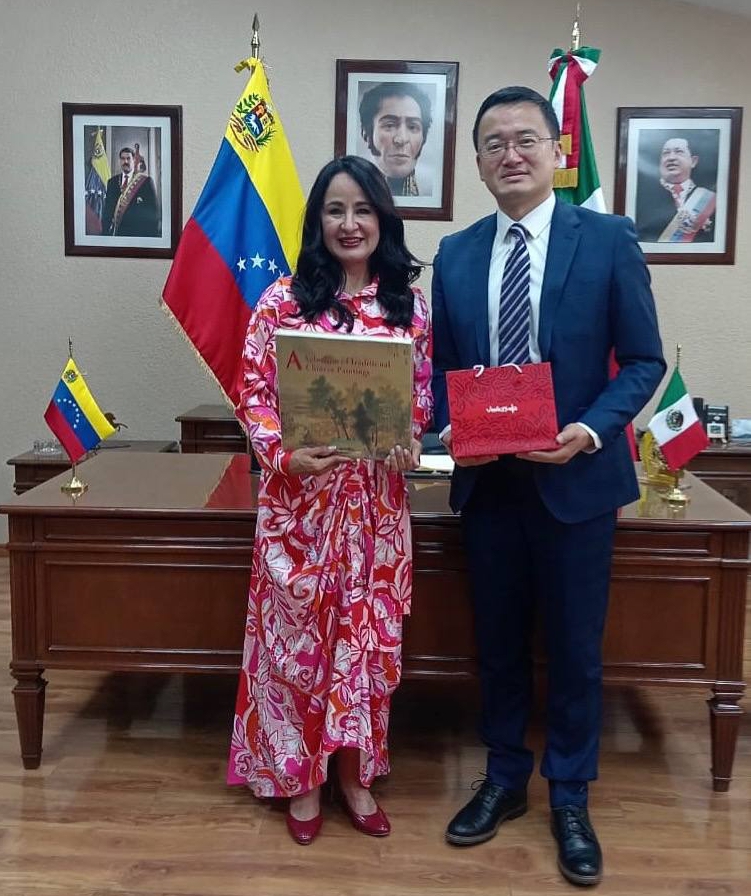 Venezuela y China profundizan relación desde embajadas en México