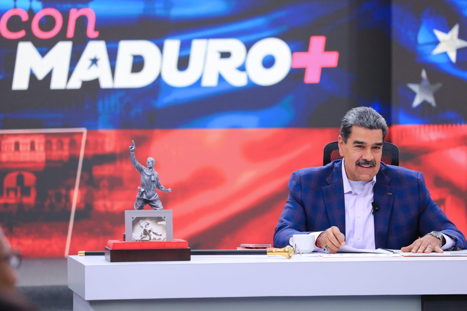 Gobierno Bolivariano prioriza diálogo y respeto en relaciones bilaterales