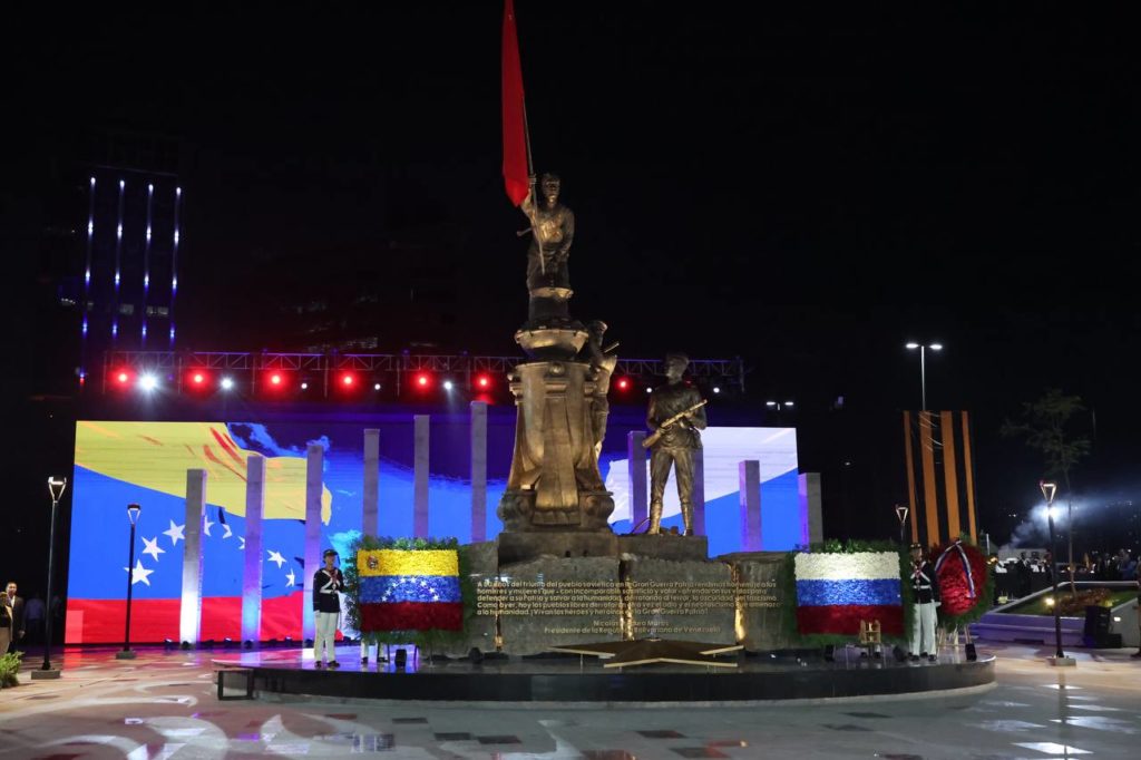 Se inaugura plaza de la Victoria de la Gran Guerra Patria en Caracas