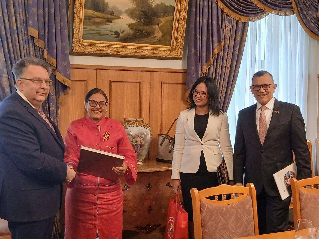 Venezuela y Rusia consolidan cooperación en la I Consulta sobre temática latinoamericana celebrada en Moscú