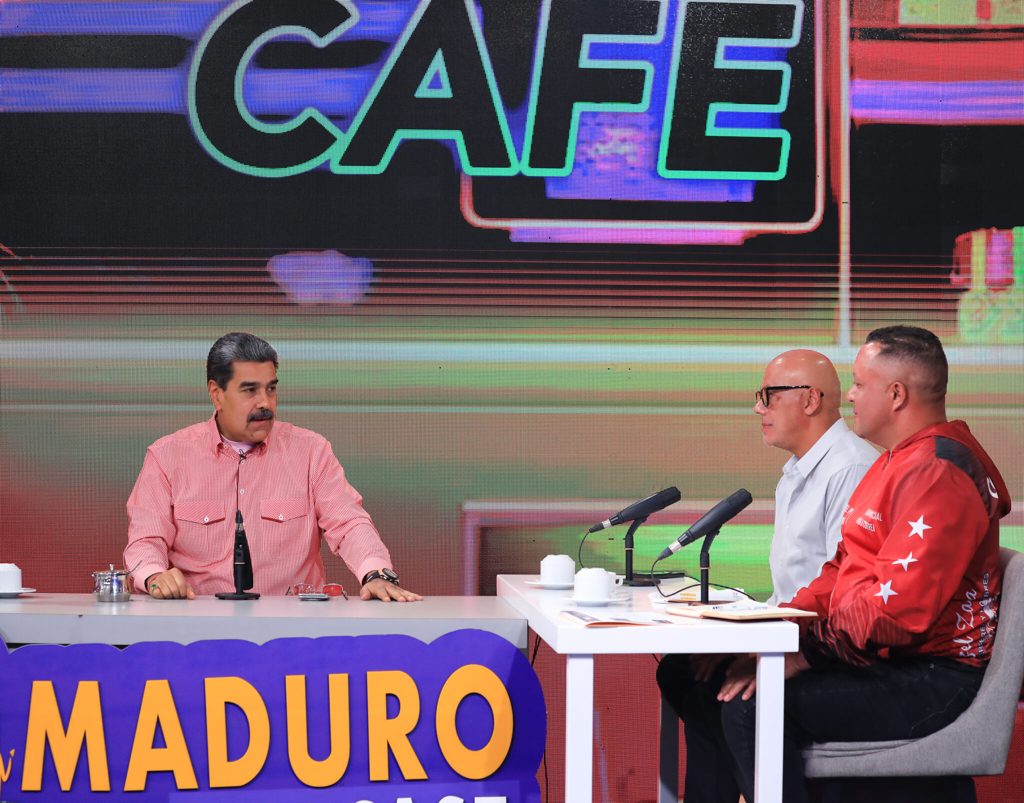 400 observadores internacionales están en Venezuela para Comicios del 25 de Mayo