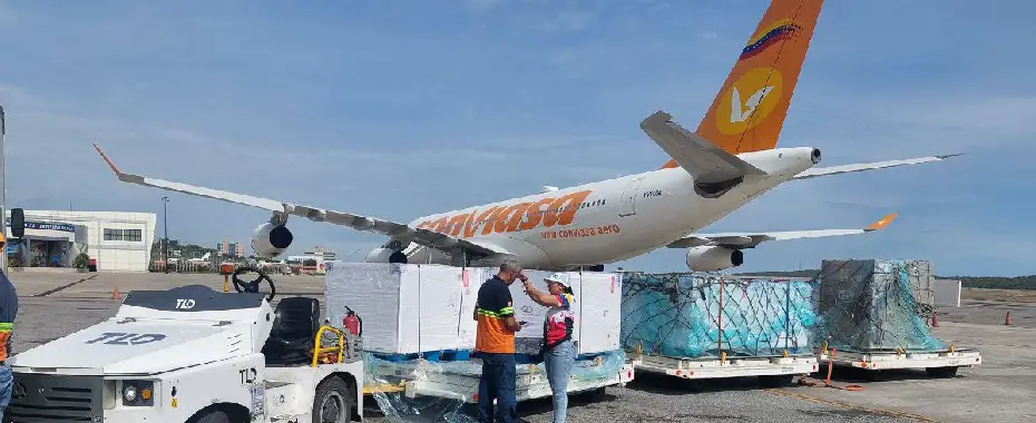 Arriban más de 2 millones de dosis de vacuna contra la hepatitis B desde Irán