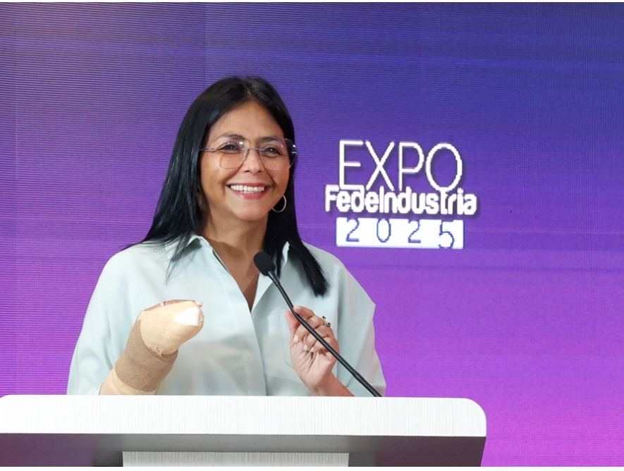 Ministra Delcy Rodríguez: “Campos petroleros se encuentran en plena producción"