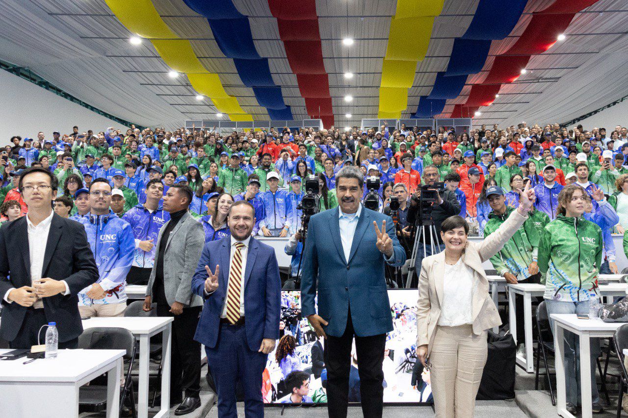 Nueva universidad para la ciencia florece con una visión antibloqueo