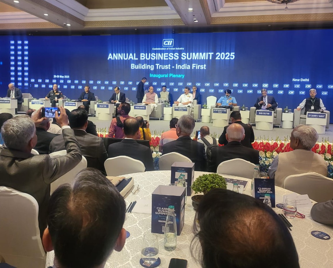 Venezuela asiste a inauguración de Cumbre Anual de la Industria India