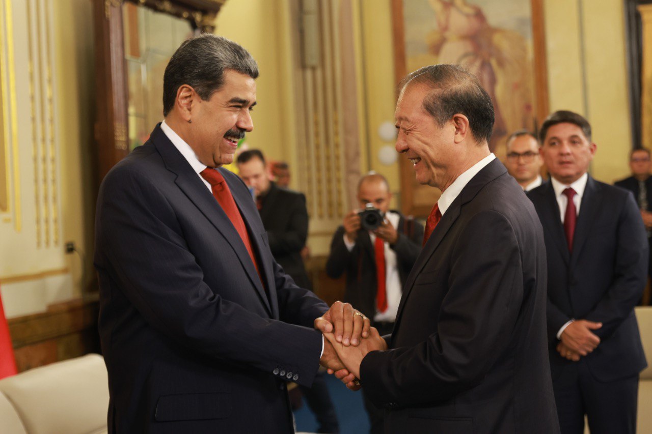 Venezuela reafirma su alianza estratégica con China en encuentro de alto nivel