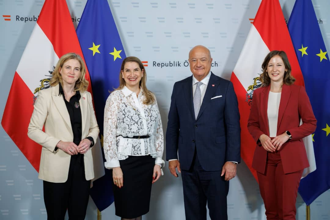 Embajadora Salerno participa en recepción ofrecida por Canciller Federal de Austria