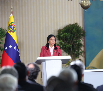 Venezuela propone Cumbre por la Paz y contra la Guerra para evitar un conflicto