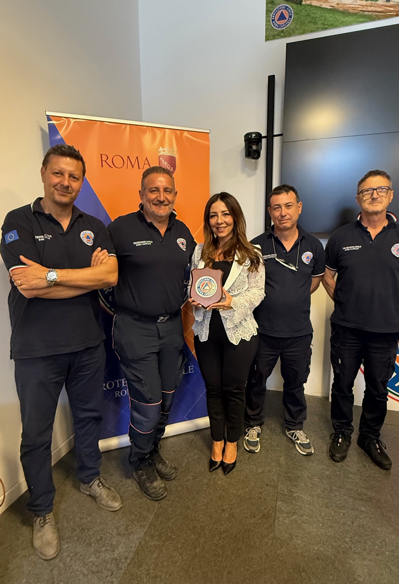 Venezuela forja lazos de amistad con Protección Civil de Roma