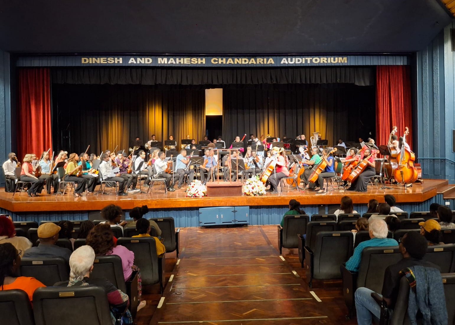Venezuela destaca 50° aniversario de El Sistema durante concierto de la Orquesta de Nairobi