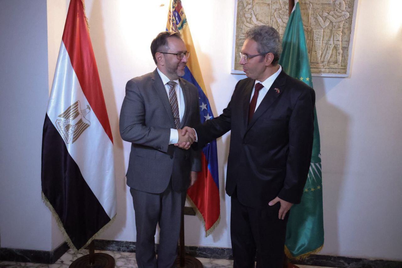 Canciller Yván Gil acompaña conmemoración del Día Nacional de Egipto en Caracas