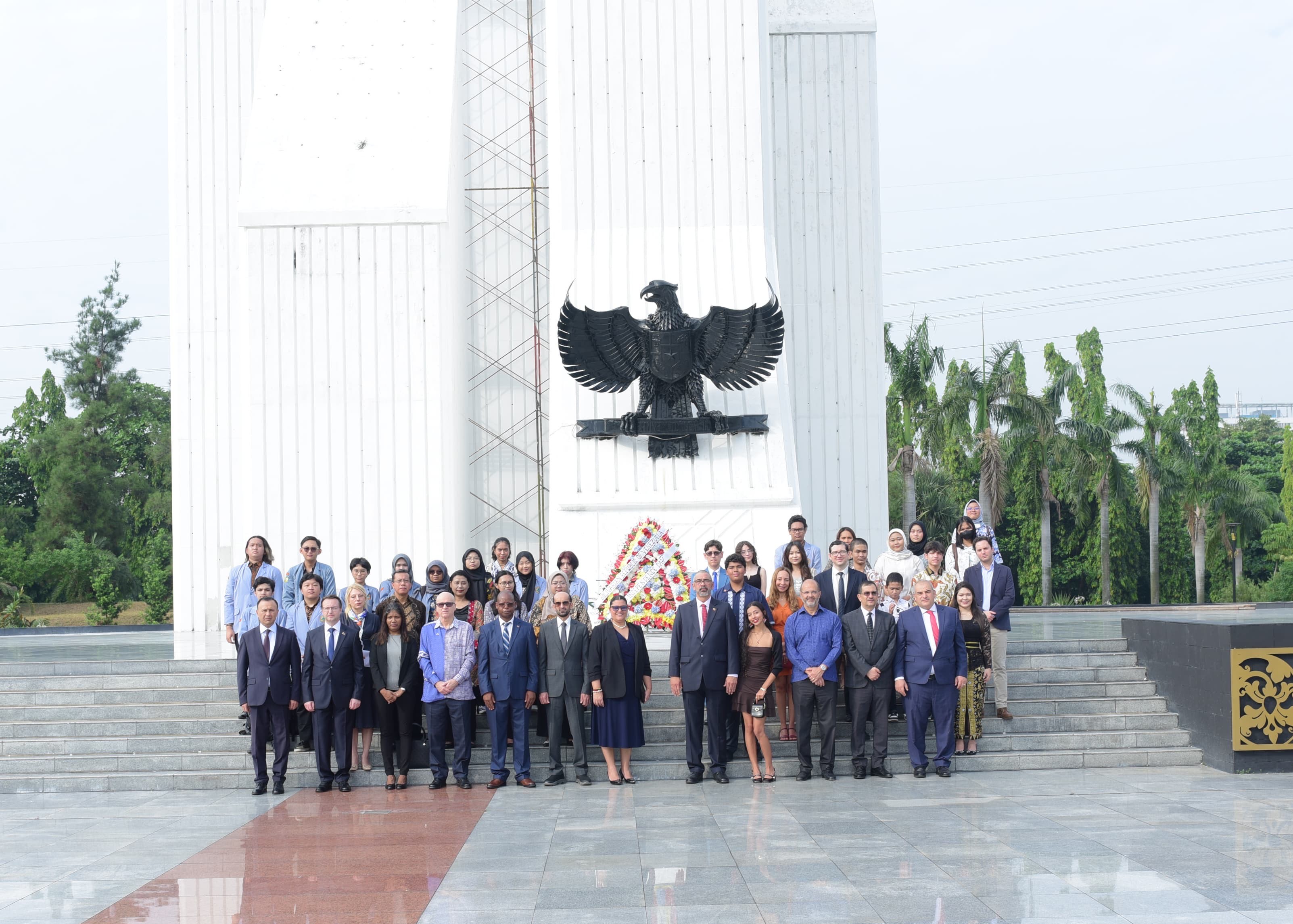 Embajada de Venezuela en Yakarta conmemoró 214 aniversario de la Independencia Nacional