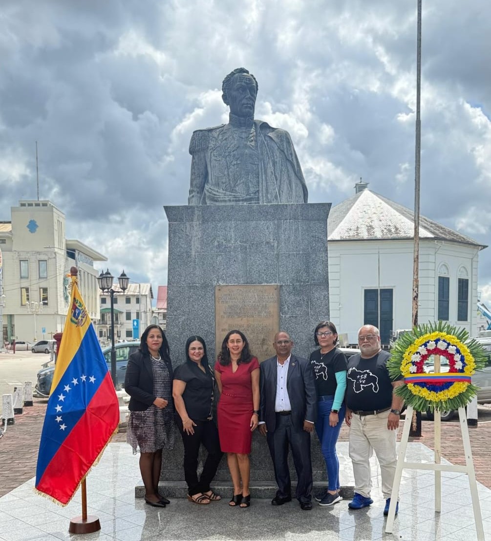 Embajada de Venezuela en Suriname conmemoró 214 aniversario de la Declaración de la Independencia