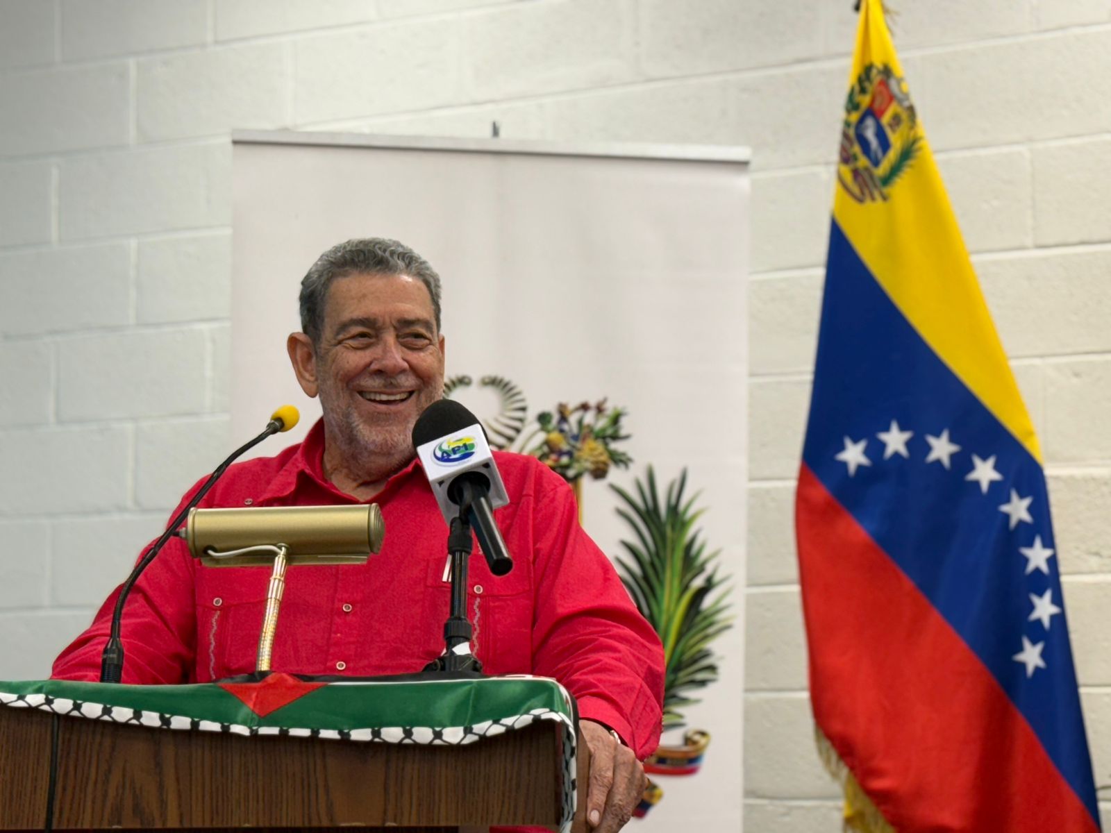 Reflexión profunda sobre la Independencia en Día Nacional de Venezuela en San Vicente y las Granadinas 