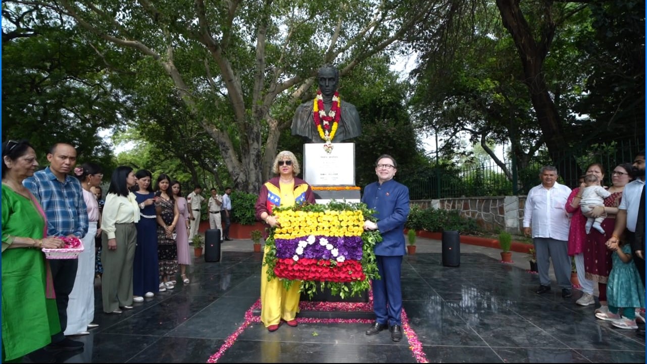 Venezuela conmemora en la India 214 aniversario de su independencia 