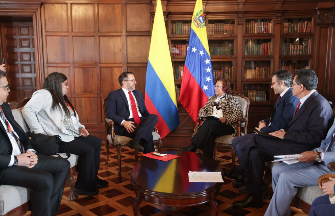 Venezuela y Colombia abordan avance de Zonas Económicas Binacionales