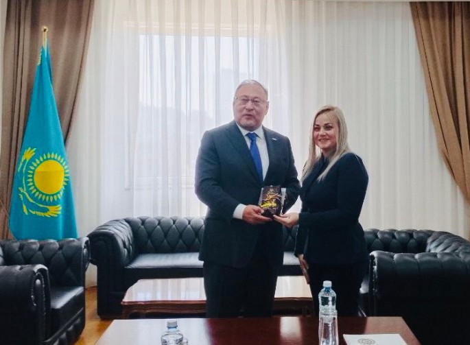 Perspectivas de cooperación entre Kazajistán y Venezuela se discuten en Astaná 