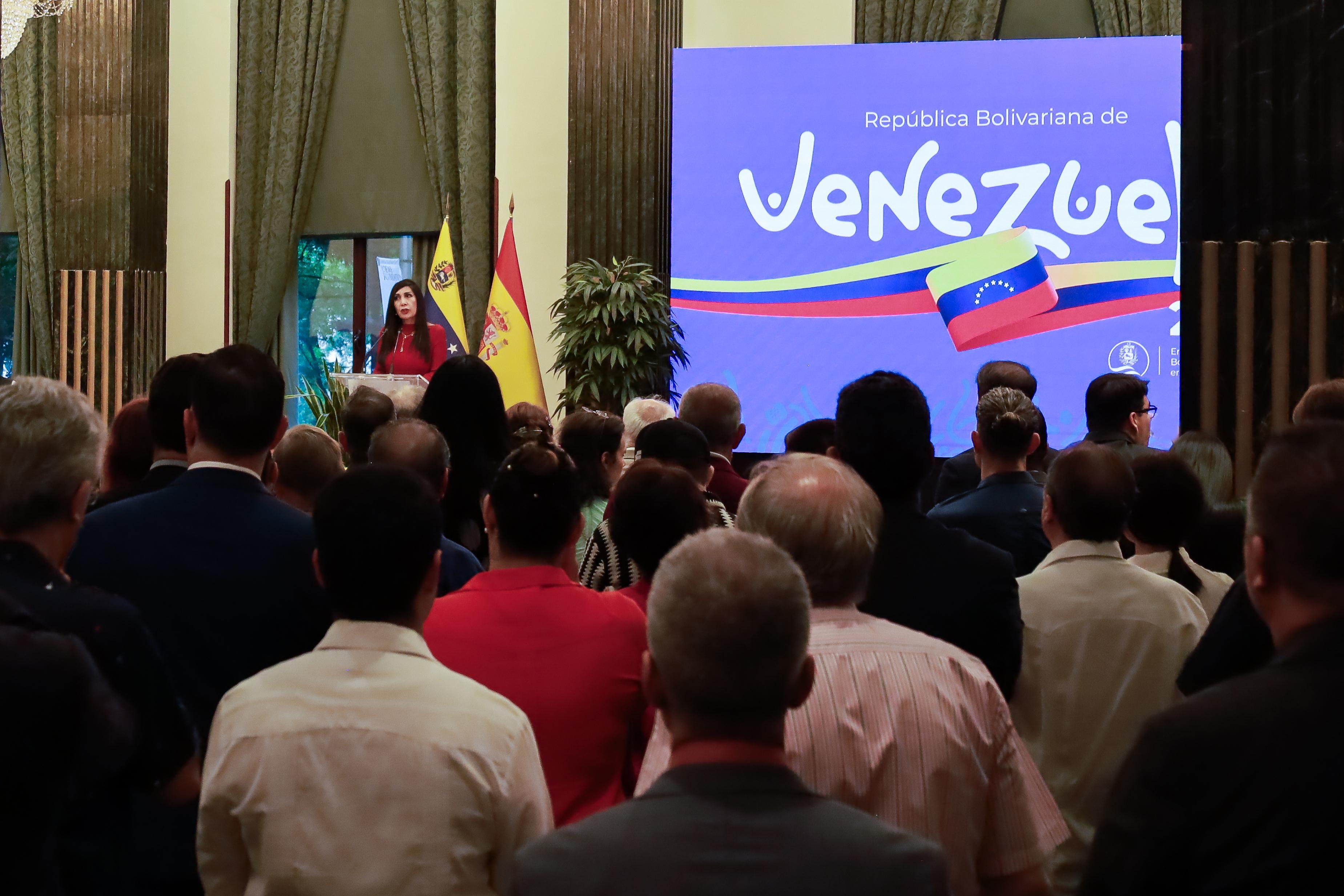 Embajadora Gutiérrez reivindica en Madrid la gallardía del pueblo venezolano ante aplicación de Medidas Coercitivas Unilaterales