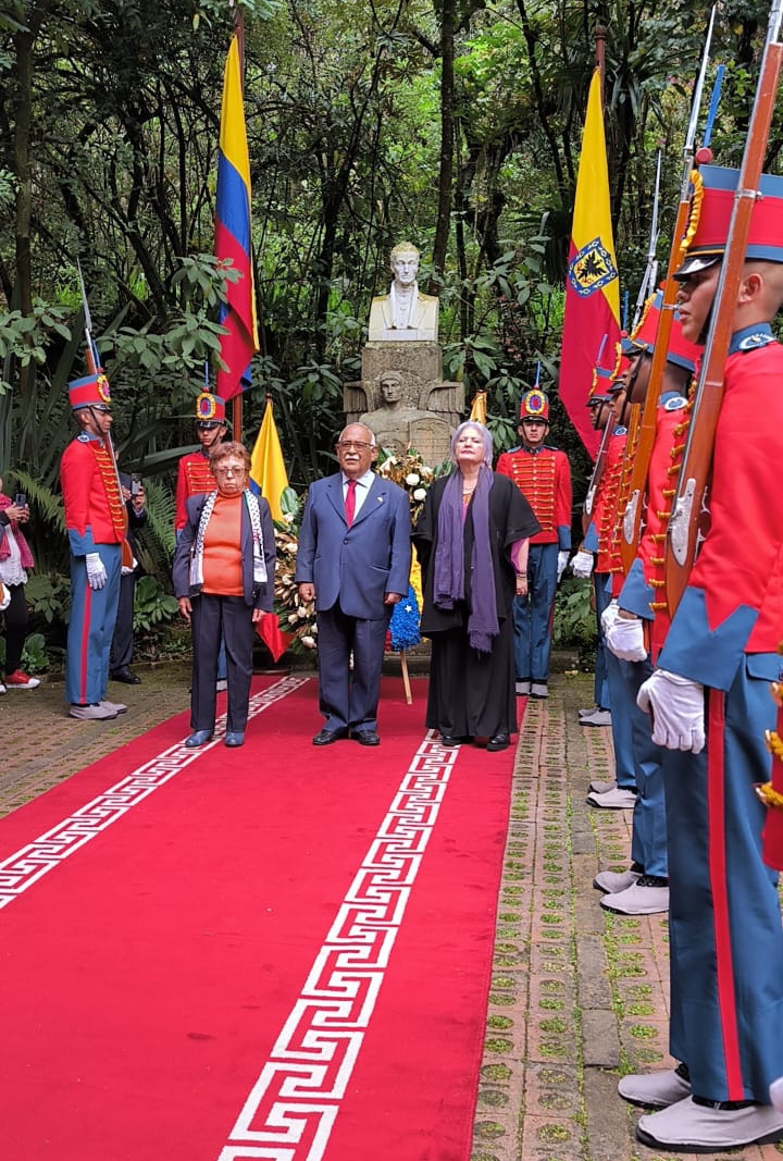 Embajada en Colombia conmemora natalicio del Libertador