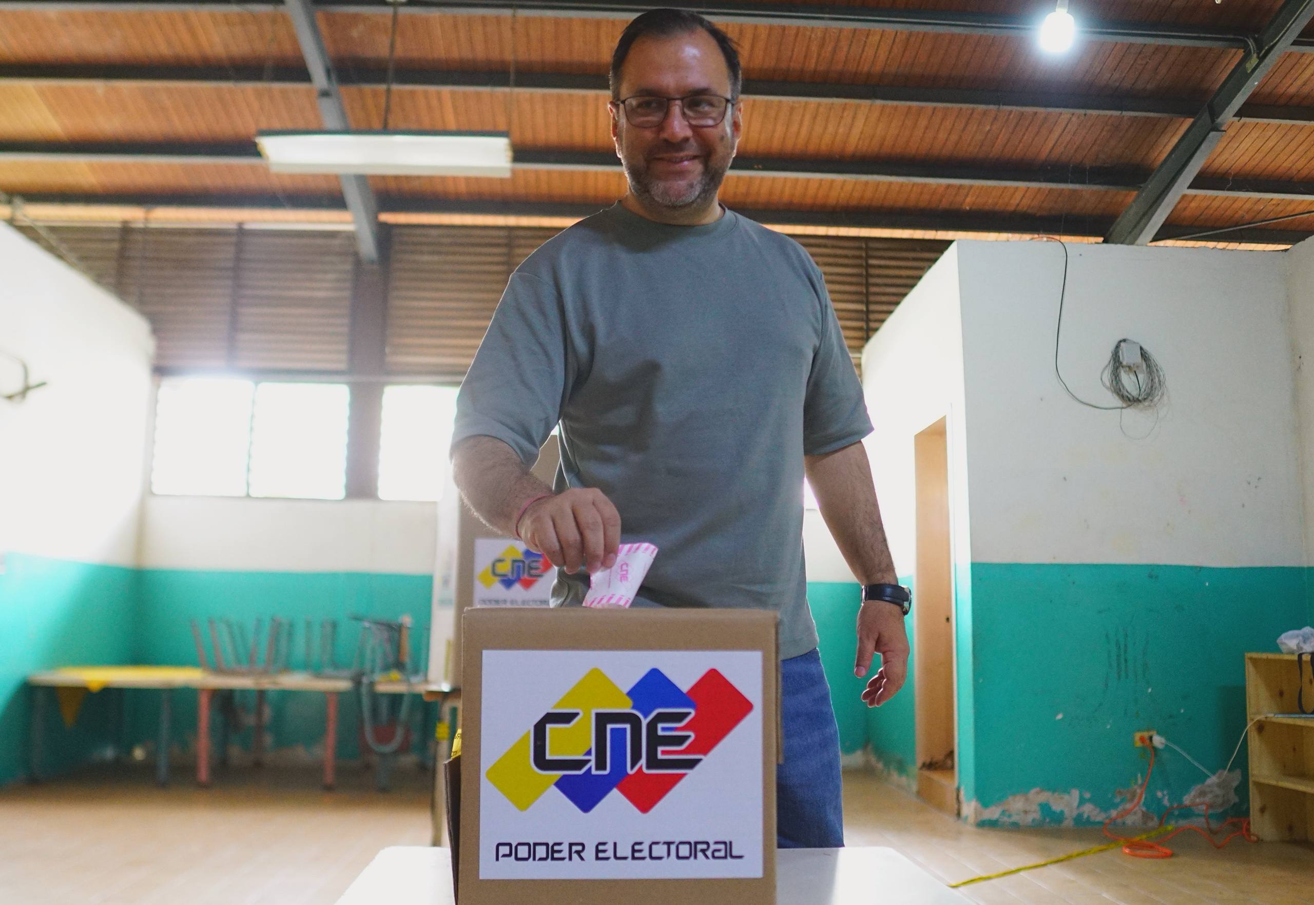 Canciller Yván Gil: Hemos visto una jornada de alegría y movilización del pueblo