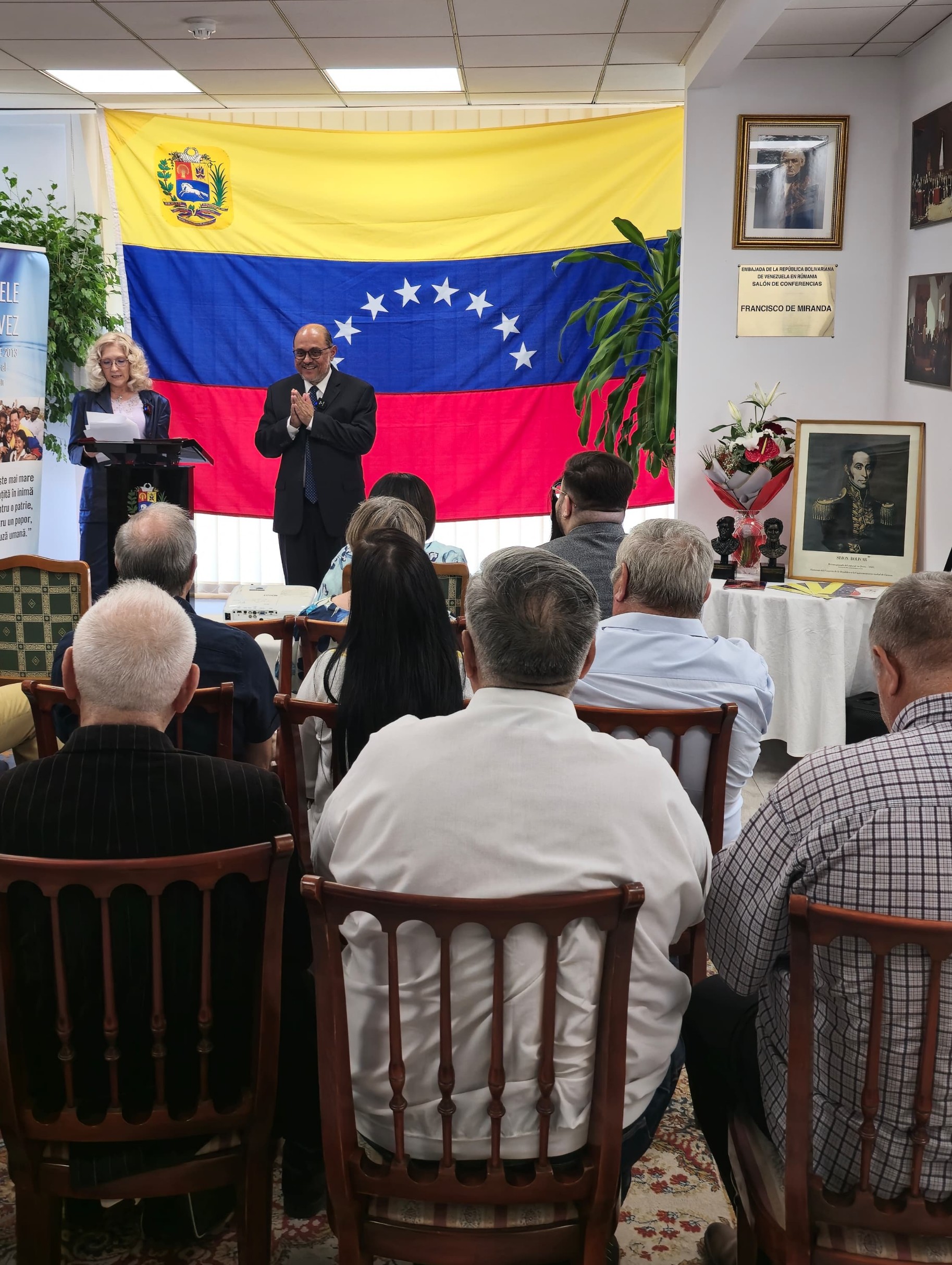 Embajada de Venezuela en Rumanía conmemora 242 aniversario del natalicio del Libertador Simón Bolívar