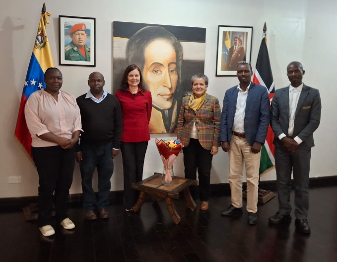 Embajada en Kenia celebra natalicio del Libertador Simón Bolívar