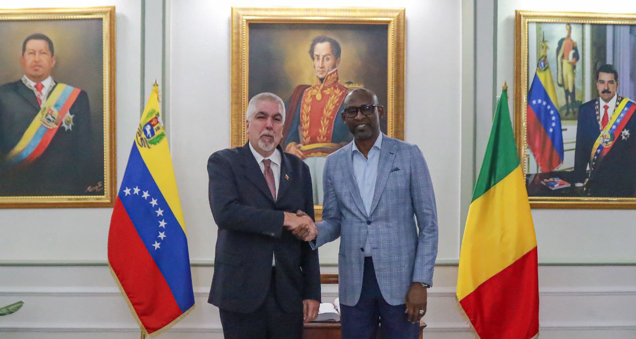 Ministro de Asuntos Exteriores de Mali llega a Venezuela para fortalecer la cooperación bilateral