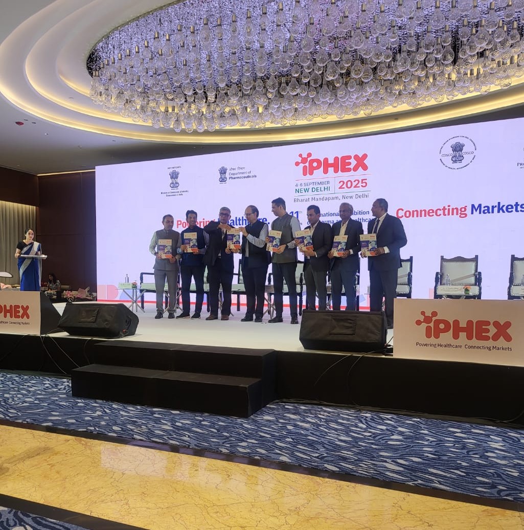 Embajadora en India participa en lanzamiento oficial de la Feria Internacional Farmacéutica - iPHEX 2025