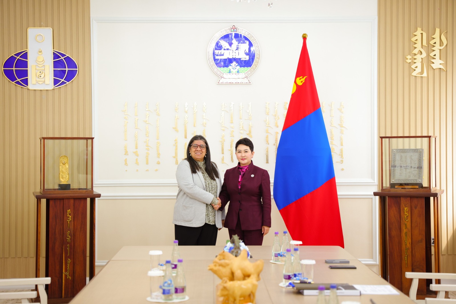 Venezuela y Mongolia comparten interés en ampliar áreas de cooperación