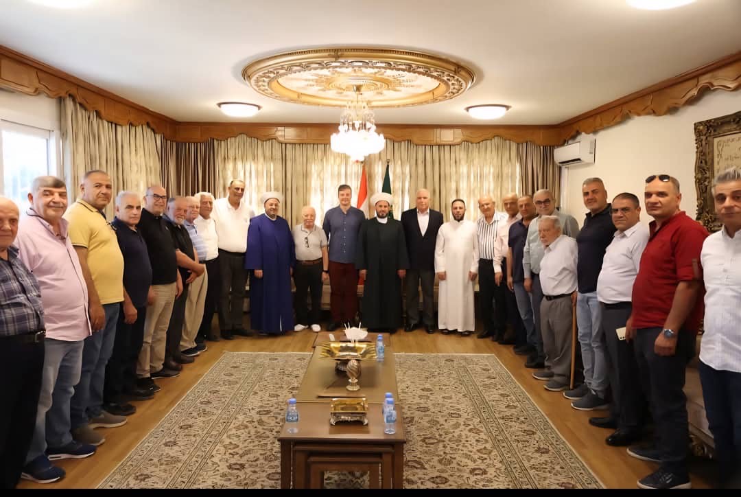 Líderes religiosos y comunidad venezolana reciben al embajador Biomorgi en Bekaa