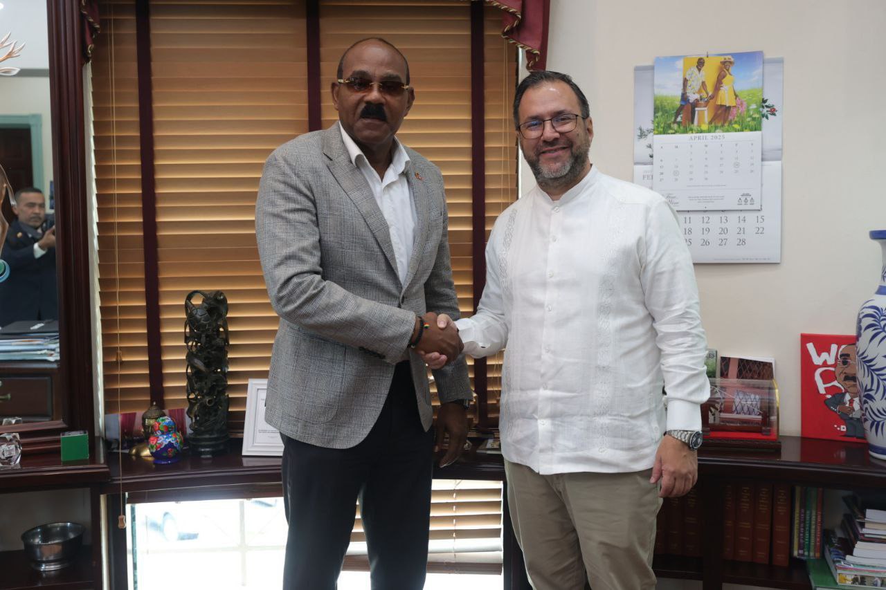 Venezuela y Antigua y Barbuda en alerta ante amenazas que comprometen paz de la región