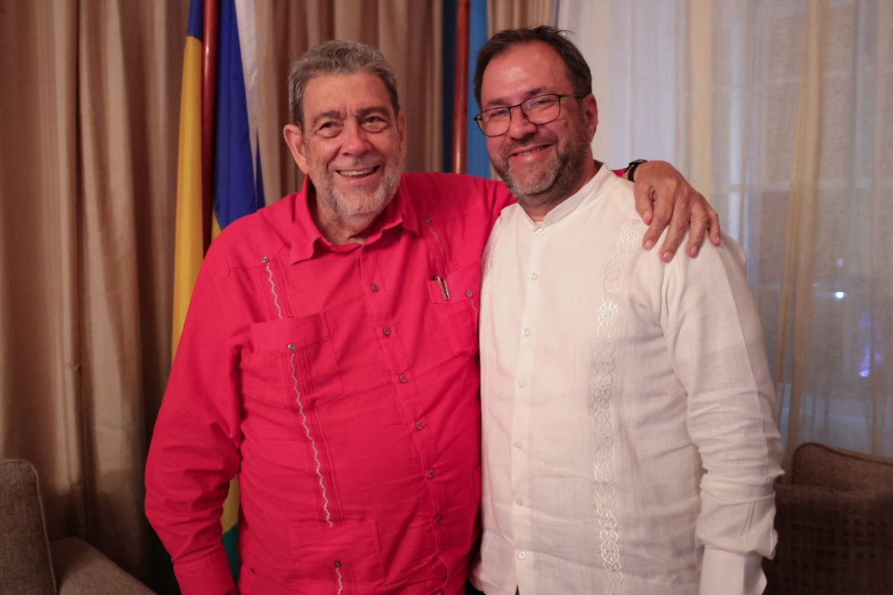 Venezuela y San Vicente y las Granadinas condenan amenazas de uso de la fuerza en la región