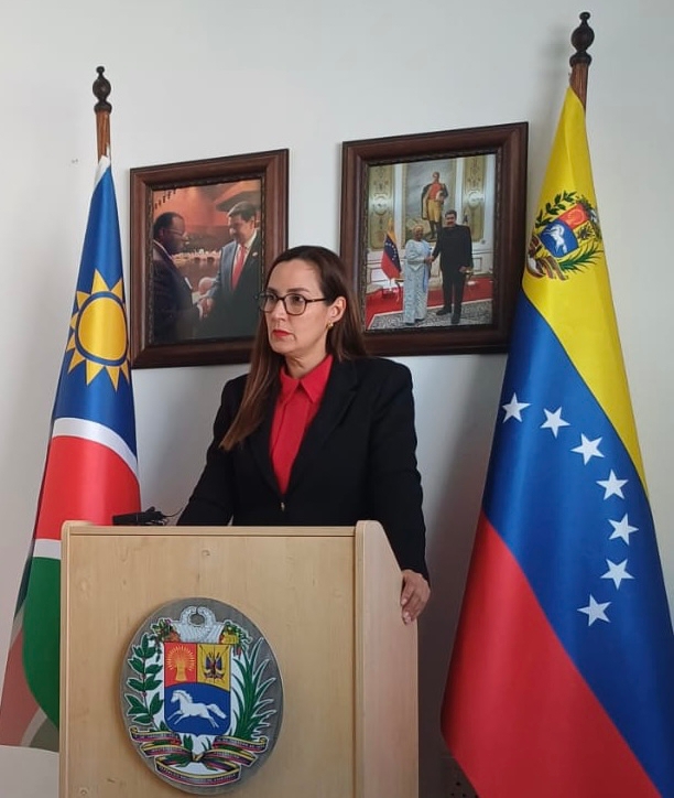 Embajadora de Venezuela en Namibia denuncia injerencia militar de EEUU en el Caribe