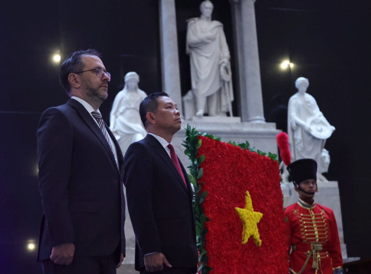 Venezuela se suma a la conmemoración del 80 aniversario de la independencia de Vietnam