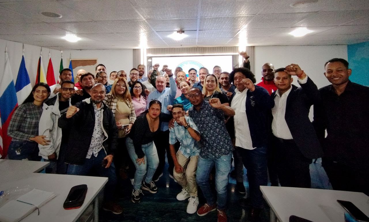 Cancillería dicta ponencia sobre fronteras marítimas