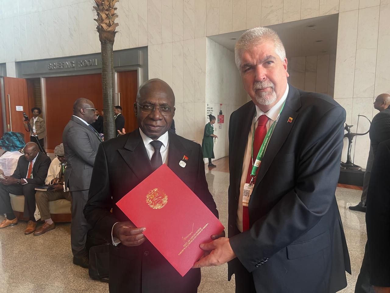 Autoridades de Venezuela y Angola se reúnen en el marco de la II Cumbre África-CARICOM