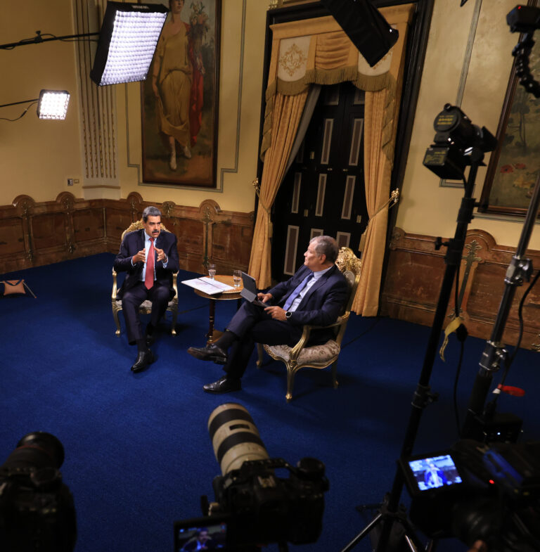 #Entrevista|| Nueva ofensiva mediática: Presidente denuncia relato de EE. UU. para criminalizar a la izquierda