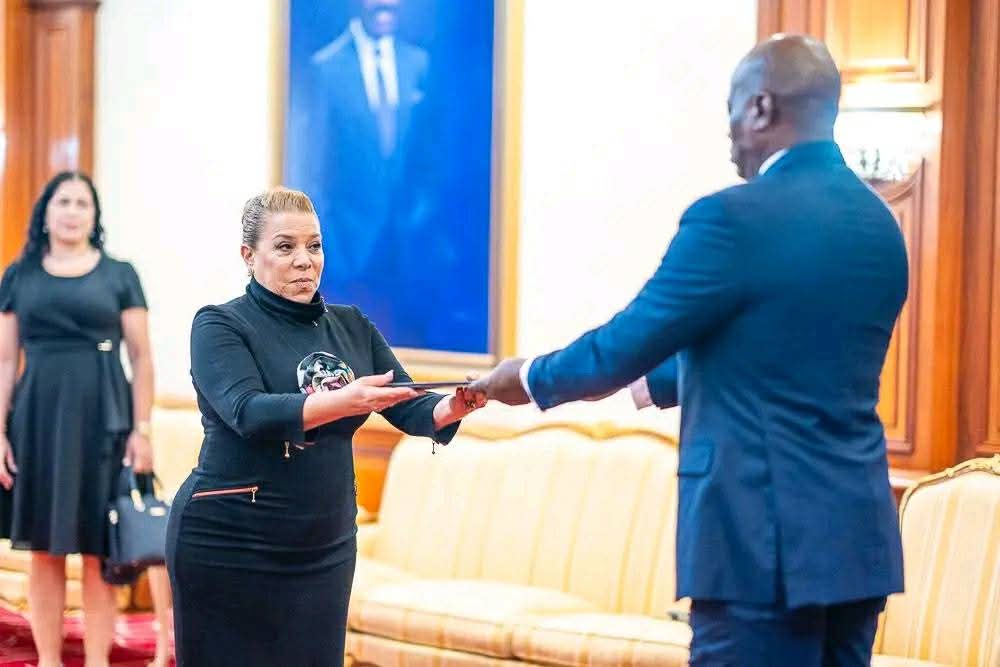 Venezuela acredita Embajadora en Gabón